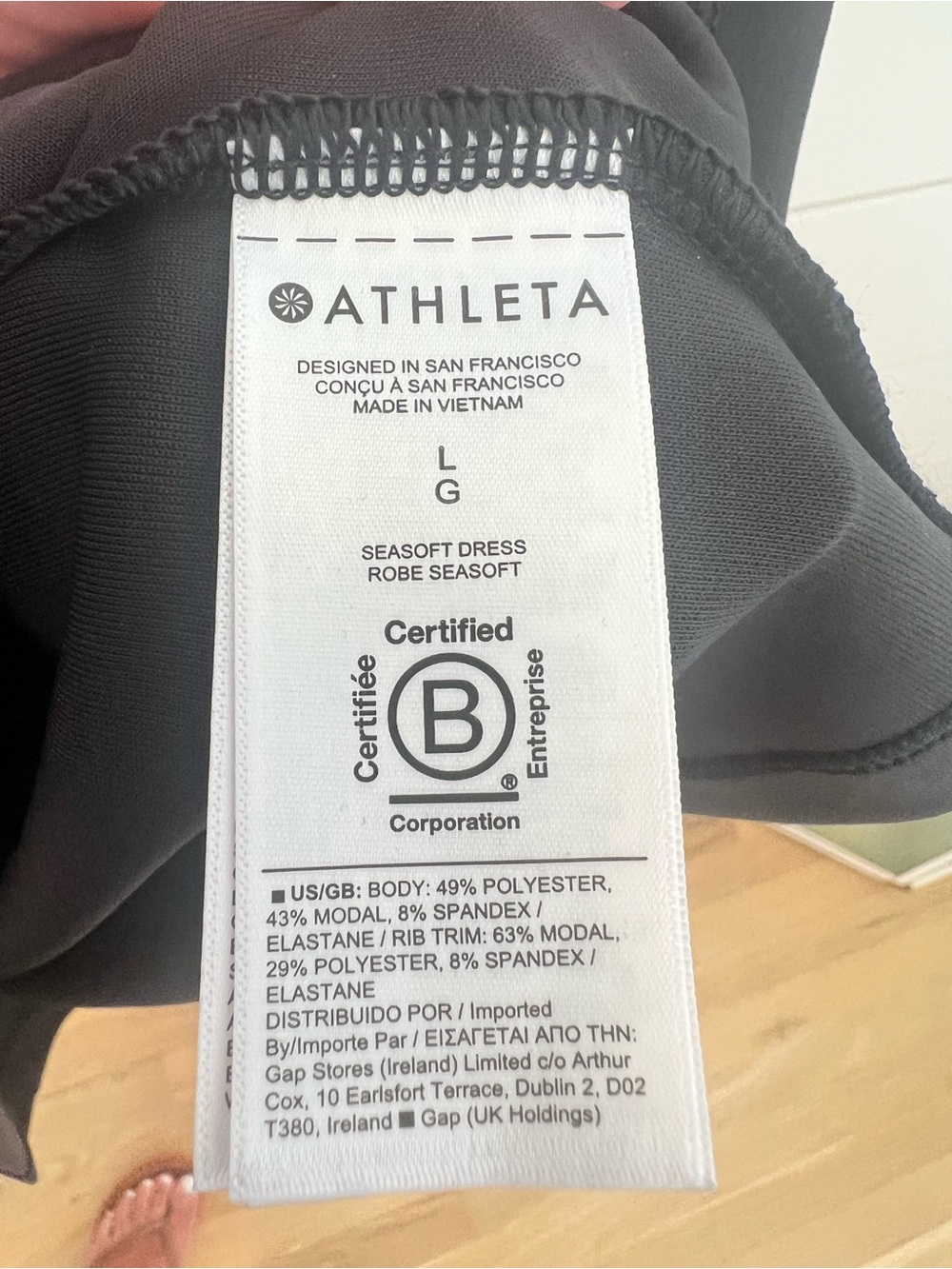 Athleta Black V-Neck Long Sleeve Dress - Seasoft fabric - Picture 6 of 6